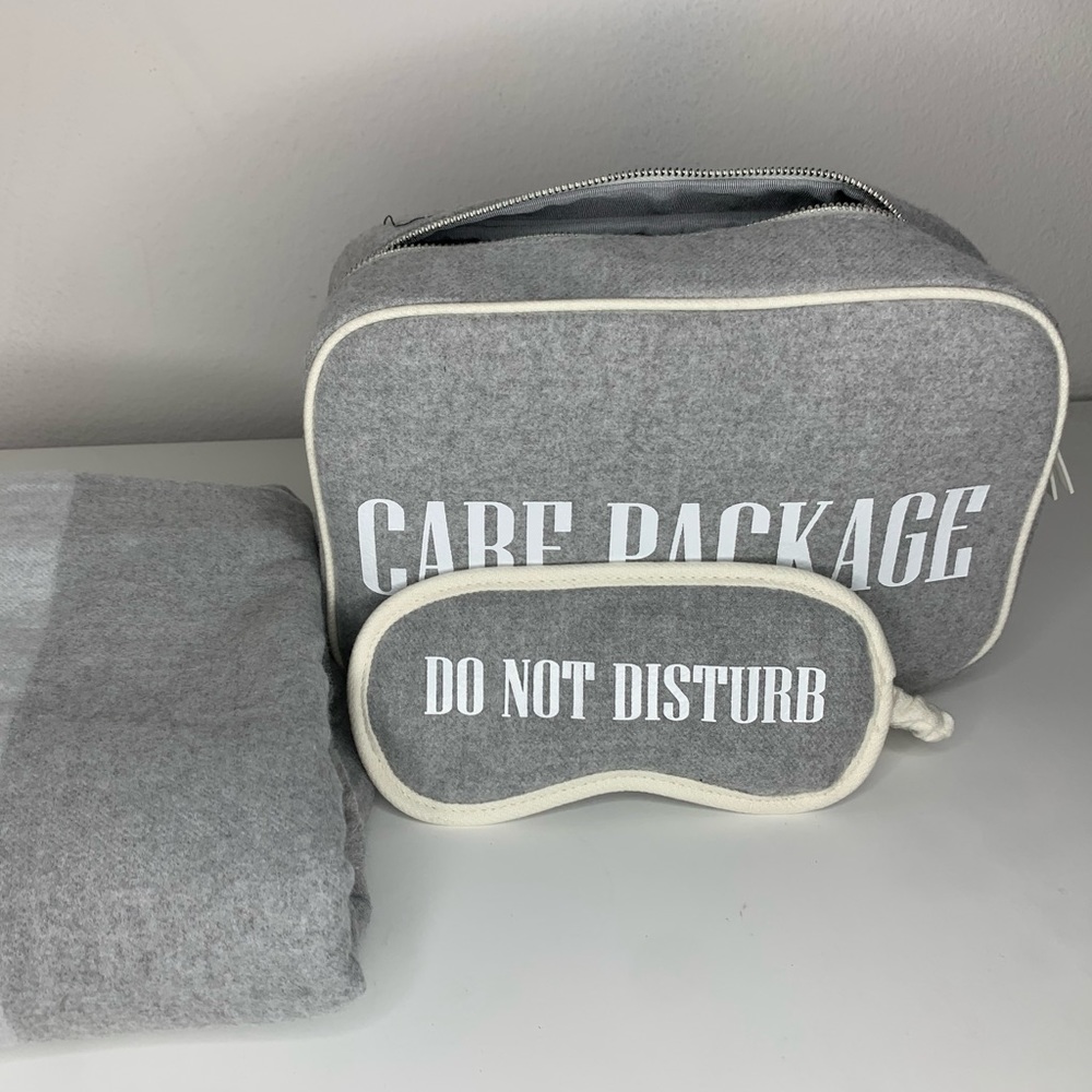White House Black Market Travel Set